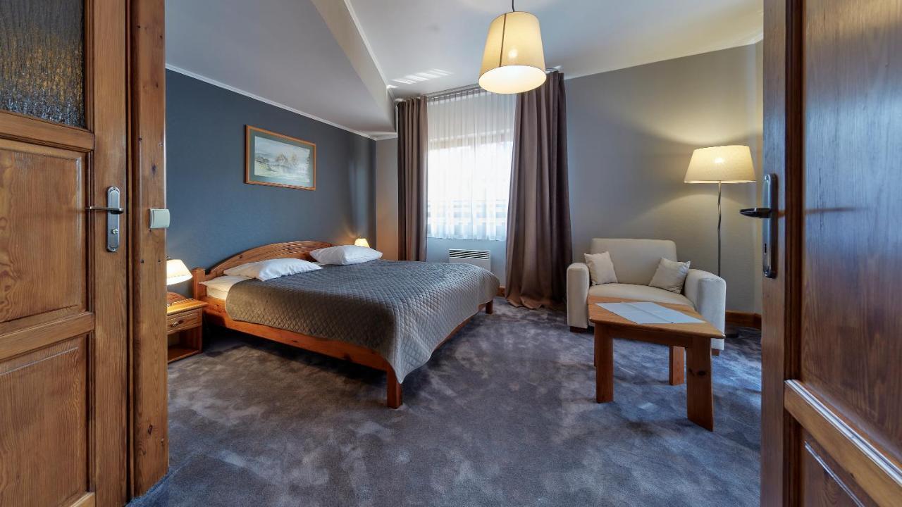 Hotel Skalny ザコパネ エクステリア 写真